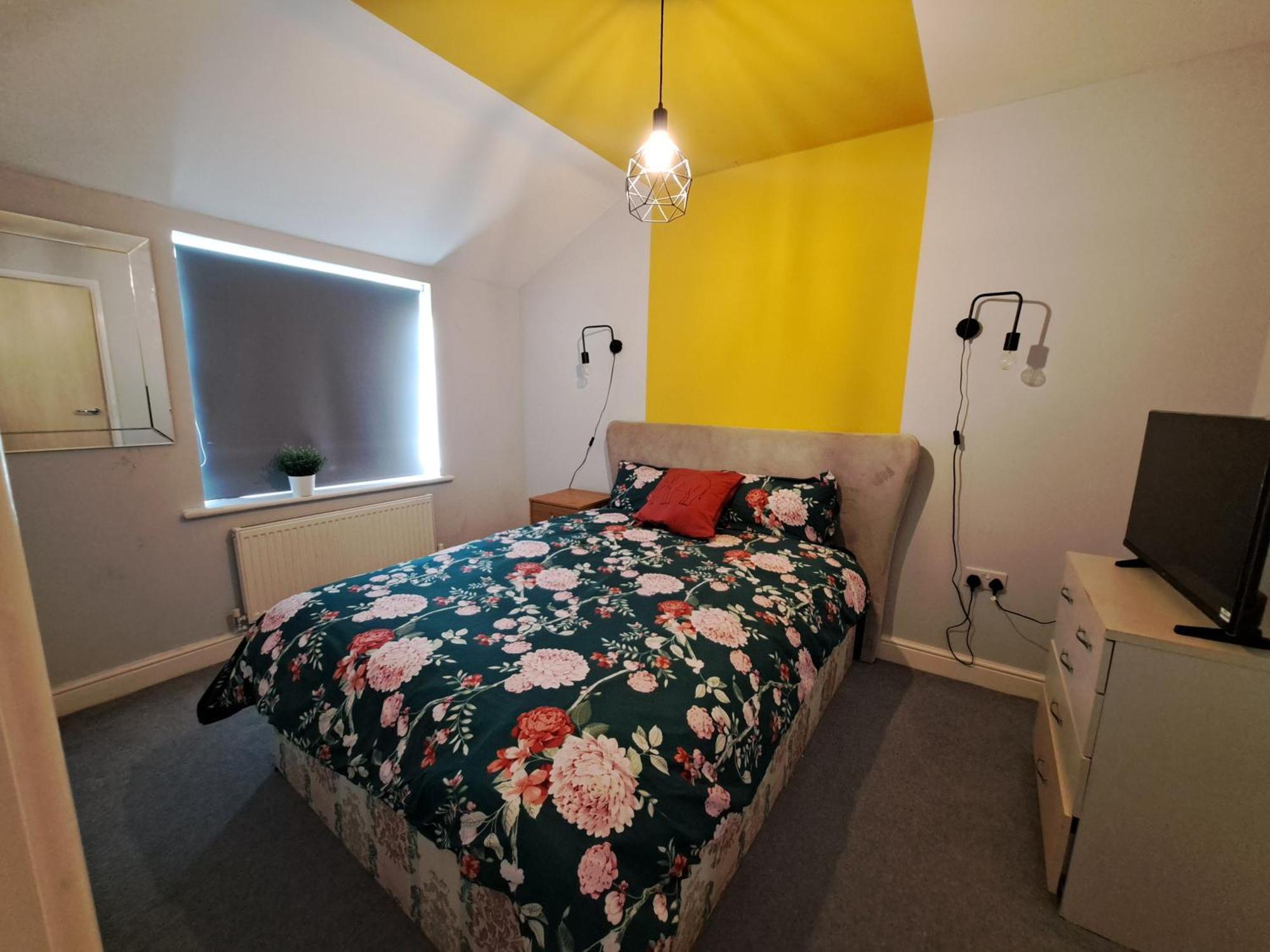 Private And Comfortable Room In Cosy Home Nottingham Buitenkant foto